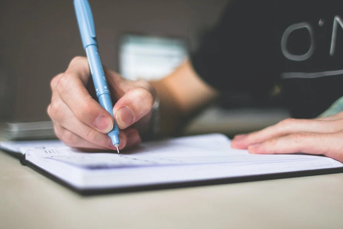 hire academic writer